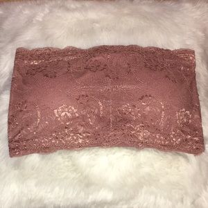 Seamless and Strapless Bandeau